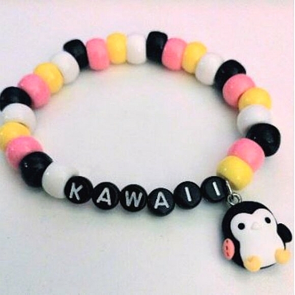 Kawaii penguin kandi bracelet - Picture 1 of 3